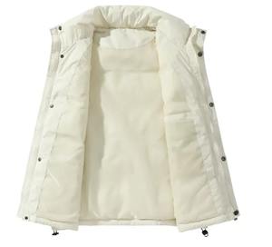 Chaleco de invierno OEM personalizado de fábrica al por mayor chaqueta acolchada de poliéster 100% para hombres y mujeres diseño de cremallera sin mangas - Product Image 3