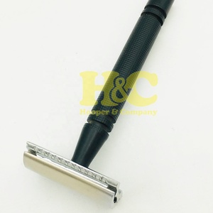 Maquinilla de Afeitar de Doble Hoja de Acero Inoxidable para Hombre Hooper and Company, Maquinilla de Afeitar de Doble Filo Negra de Alta Calidad para Uso en Barberías - Product Image 4