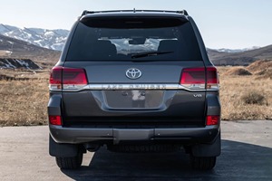 Toyota Land Cruiser Heritage Edition 2021, Certificado, Limpio y en Buen Estado - Product Image 5