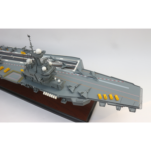 Maquette du porte-avions Charles de Gaulle, artisanale, échelle 1/350, bois d'acacia, décoration nautique pour la maison, technique peinte - Product Image 4