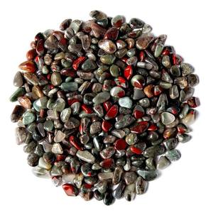 Chips de cristal de piedra de sangre africana de calidad superior al por mayor artesanías de piedra semipreciosa para la decoración del hogar curación Feng Shui - Product Image 1