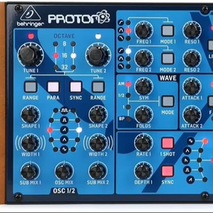 ซินธิไซเซอร์ดิจิตอลอะนาล็อกแบบพาราโฟนิก Proton ของแท้จาก Behringer พร้อมคีย์บอร์ดไม้เนื้อแข็ง ตัวส่งและตัวรับสัญญาณเสียง ผลิตในประเทศเกาหลี - Product Image 4