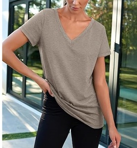 เสื้อยืดคอวีแบบใหม่ ผ้าฝ้าย 100% ระบายอากาศได้ดี แห้งเร็ว แขนสั้น สไตล์ลำลอง สตรีทแวร์ ผ้าอ็อกซ์ฟอร์ด เป็นมิตรกับสิ่งแวดล้อม - Product Image 2