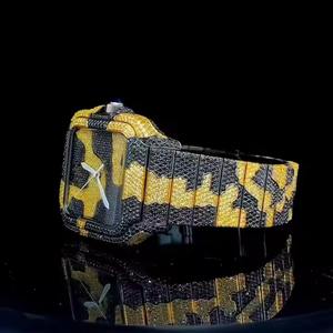 Montre analogique de luxe personnalisée en moissanite glacée avec diamant nouveauté cadran carré en verre affichage de haute qualité en acier inoxydable hanche - Product Image 3