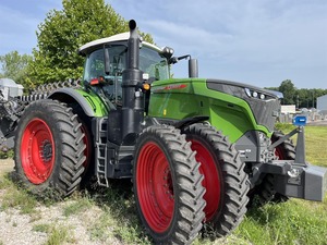 Tractor 2021 Fendt 1038 Vario-Tractor MFWD de 380 HP con motor MAN, transmisión Vario continua y sistema hidráulico Bosch - Product Image 5