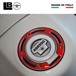 Adesivo 3D Personalizzato per Protezione Tappo Serbatoio Yamaha XSR900 - Decorazione Rossa - Product Image 3