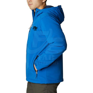 เสื้อแจ็คเก็ตซอฟต์เชลล์แฟชั่นใหม่สำหรับผู้ชายปี 2025 สไตล์ลำลองมีฮู้ด สตรีทแวร์ บริการ OEM กันลม กันน้ำ เนื้อผ้านุ่มสบาย - Product Image 3