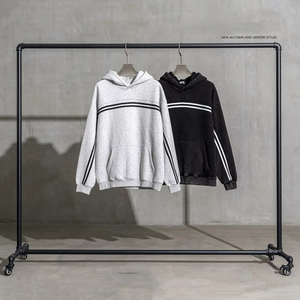 Wholesale Unisex Contrast Stripe Pullover Hoodies Casual Sportswear Style <b>Sweatshirts</b> for Men and Women with <b>Retro</b> Vibes - Product Image 6