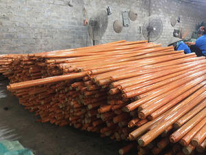 Fournisseur en gros de balais, manche de balai en bois recouvert de PVC, manche de serpillère pour le nettoyage domestique - Product Image 3