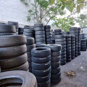 Pneus de voiture usagés en caoutchouc naturel noir de haute qualité 225/40R18 Garantie de 3 ans Chambre à air Exportation - Product Image 2