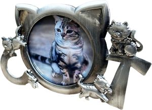 กรอบรูปโลหะที่ออกแบบมาสำหรับโต๊ะที่มีสีและขนาดแตกต่างกัน - Product Image 3