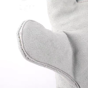 Guantes de soldadura de cuero Partido de vaca de alta calidad de tamaño XL Guantes DE TRABAJO protectores resistentes al calor/anticorte antiimpacto para trabajo pesado - Product Image 3
