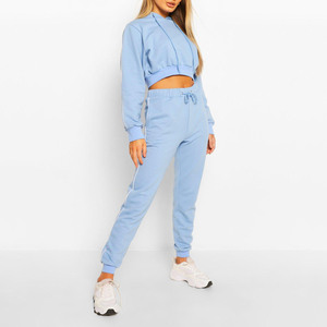 Ensemble de survêtement deux pièces pour femmes, sweat-shirt court et pantalon de jogging, tenue décontractée, logo personnalisé - Product Image 1