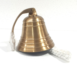 Campana de Barco de Latón de Estilo Vintage para Decoración de Inspiración Antigua que Crea un Ambiente Marítimo del Viejo Mundo y Elegancia - Product Image 6