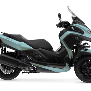 สกู๊ตเตอร์ 300 ซีซี ปี 2024 - Product Image 1