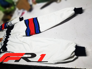 Trajes de carreras de invierno a prueba de viento de alta calidad para niños Nuevo diseño Go Kart Ropa deportiva Transpirable Personalizable Impresión OEM - Product Image 4