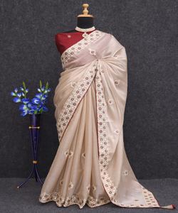 Elégant Party Wear Georgette Sari pour femme, ajoutant une touche de glamour aux célébrations festives ethniques - Product Image 1