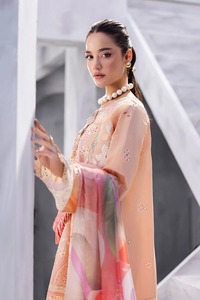 Robes indiennes pakistanaises pour femmes vêtements de fête concepteur pelouse Shalwar Kameez Duppata costumes d'été trois pièces costume de pelouse pour les filles - Product Image 4