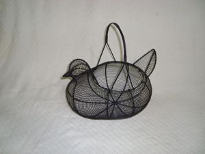 Modern Design Wire Metal Fruit Organizer <b>Basket</b> Set <b>with</b> <b>Handle</b> for Fruit and Vegetable Storage - Product Image 3