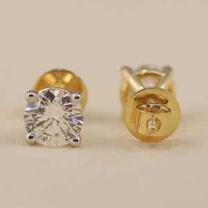 Boucles d'oreilles clous pour femmes en argent sterling et or avec diamants de laboratoire ronds, clarté VS1, 2,86 carats, fermeture à vis/poussoir - Product Image 6