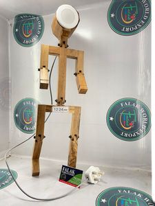 โคมไฟตั้งโต๊ะปรับได้สำหรับยามค่ำคืนแบบพิเศษใช้ในร่มโคมไฟตั้งโต๊ะรูปหุ่นยนต์ทำจากไม้ - Product Image 5