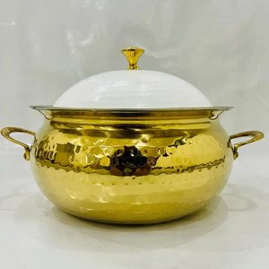 Chauffe-plats martelé en métal de table Vente à chaud Casserole design de forme ronde Pot en métal décoratif fini or - Product Image 1