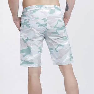 กางเกงขาสั้นลำลองผู้ชายแนวไฮสตรีทแบบไม่ซ้ำใครดีไซน์แฟชั่นปิดเอวยางยืดด้วยลวดลายพื้นสำหรับฤดูร้อน - Product Image 4