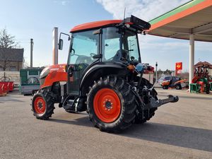 เราจำหน่ายรถแทรกเตอร์คูโบต้า M70 มือสองคุณภาพดีที่สุด รถแทรกเตอร์มือสอง KUBOTA M954 ขับเคลื่อน 4 ล้อ อุปกรณ์การเกษตร - Product Image 2