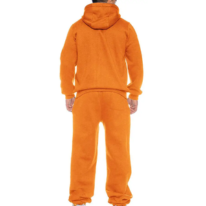 Fabricant Vêtements de sport légers à fermeture éclair sur mesure pour hommes Sweat à capuche en polaire avec poche sur les manches Jogging Suit - Product Image 4