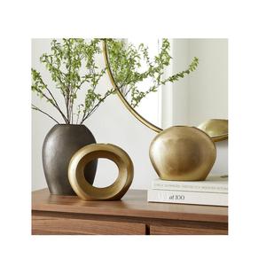 Florero de Metal plateado de diseño moderno, maceta de decoración del hogar con acabado colorido para uso en cabecera o suelo de boda, venta al por mayor - Product Image 5