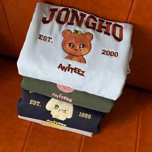 Venta al por mayor de personajes bordados personalizados camiseta 250GSM 100% algodón de corte suelto Casual Top Anti-Pilling transpirable Unisex lindo - Product Image 5