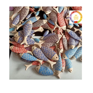 Arte de pared hecho a mano con peces de madera de Vietnam Ideal para regalos y temas de decoración tropical - Product Image 6