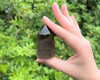 Tour de cristal de quartz fumé naturel de qualité supérieure, gravée, pour le Feng Shui, obélisque, pilier, décoration intérieure, cadeau, cristaux artisanaux