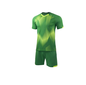 Ensemble complet de maillots de football sur mesure pour hommes, impression de haute qualité, vente en gros, vêtements de football confortables de haute qualité, meilleur design - Product Image 4