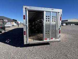 Wholesale Special 4-Axle 90 Ton <b>Trailer</b> for Livestock Transportation HeavyDuty Fence <b>Cargo</b> Semi-<b>Trailer</b> Fence Truck Semi-<b>Trailer</b> - Product Image 4