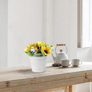 Vente en gros Lot de 3 pots de fleurs de taille différente de haute qualité pour la plantation de jardin du fabricant indien - Product Image 2