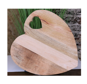 Vente chaude en forme de coeur planche à découper en bois personnalisé produit exigeant bloc à découper de haute qualité - Product Image 4