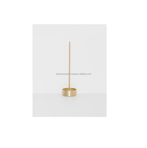 กระถางธูปหอมจากธรรมชาติดีไซน์เป็นโลหะทองเหลืองเคลือบเงา - Product Image 1