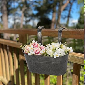 Arrosoir de jardin décoratif en alliage de zinc galvanisé écologique de 1,5 L avec couleur et logo personnalisés - Product Image 3