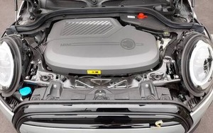 Occasion 2020 Hardtop 2 portes Cooper S FWD Hatchback Intérieur foncé Volant à gauche à vendre - Véhicule d'occasion Options conduite à droite et à gauche - Product Image 6