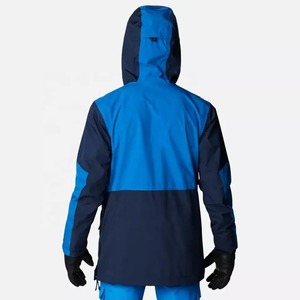Veste à capuche pour le snowboard et le camping en hiver avec des caractéristiques élégantes de vêtements de ski imperméables, coupe-vent et respirantes, options personnalisables - Product Image 2