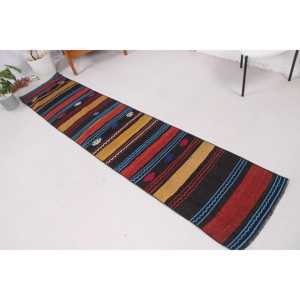 พรมตุรกีวินเทจ ขนาด 1.8x8.6 ฟุต (55x263 ซม.) พรมคิลิมสีแดงสไตล์ตะวันตกเฉียงใต้ - Product Image 1