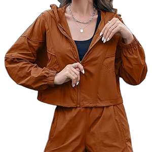 Chándal personalizado para mujer, conjunto de 2 piezas, Top con cremallera y cintura elástica, chándal cortavientos para mujer - Product Image 1