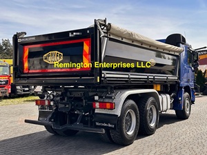 Camion à benne basculante Mercedes Benz Actros 2651 V8 d'occasion 2013, 6X4, diesel, capacité de 40 tonnes, transport de boues de construction urbaine - Product Image 3