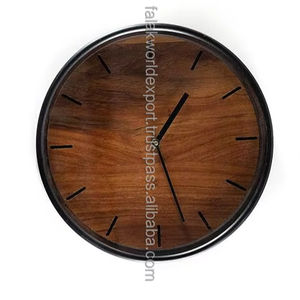 Horloge murale en bois et résine époxy faite à la main Design personnalisé unique Calendriers à quartz en grain de bois naturel Décoration intérieure Artisanat en bois par FWE - Product Image 1
