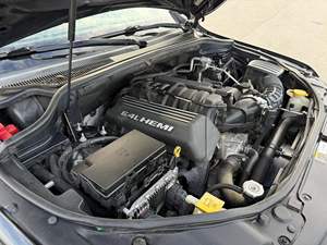 Jeep Grand Cherokee SRT 2014 d'occasion en bon état, 1 propriétaire depuis 2015, moteur Hemi V8 6,4 litres, transmission intégrale, non modifiée - Product Image 6