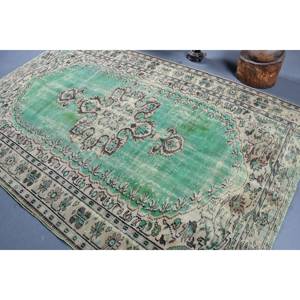 Alfombra turca vintage de 5,7x8,7 pies, diseño de retazos de lana verde y beige, respaldo de látex para el hogar, estilo rectangular, Tabriz - Product Image 4