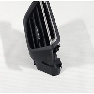 GRILLE DE VENTILATION GAUCHE DU TABLEAU DE BORD PEUGEOT 208 Série 9823459580 (19>) - Product Image 5