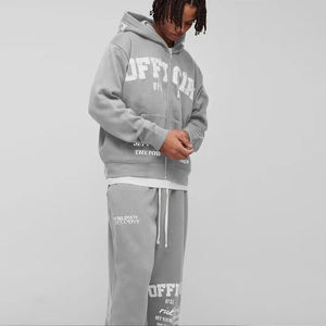 Survêtement à capuche zippé surdimensionné pour hommes avec logo personnalisé Streetwear en détresse Joggers avec techniques imprimées - Product Image 4