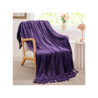 Manta de Sofá de Lino Acrílico Ligero, Color Morado Sólido, Diseño Espiga, 50x60 Pulgadas, con Borlas Suaves, Ideal para Interiores Minimalistas y Acogedores